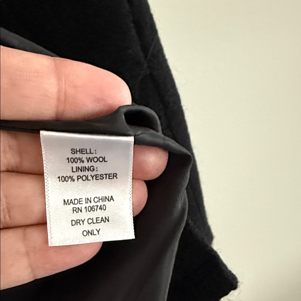 Black boiled wool button-down swing coat - Picture 3 of 8